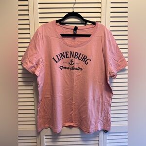 Lunenburg Nova Scotia 2x Women’s Pink Graphic Tee. PTP 25”